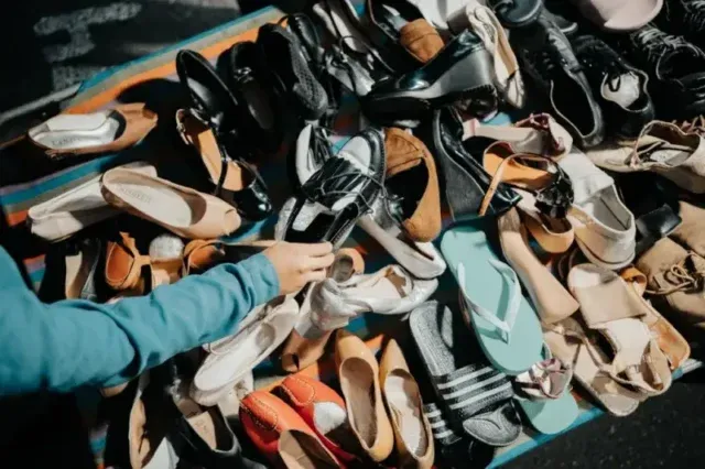 Najnowsze trendy w półbutach damskich na jesień